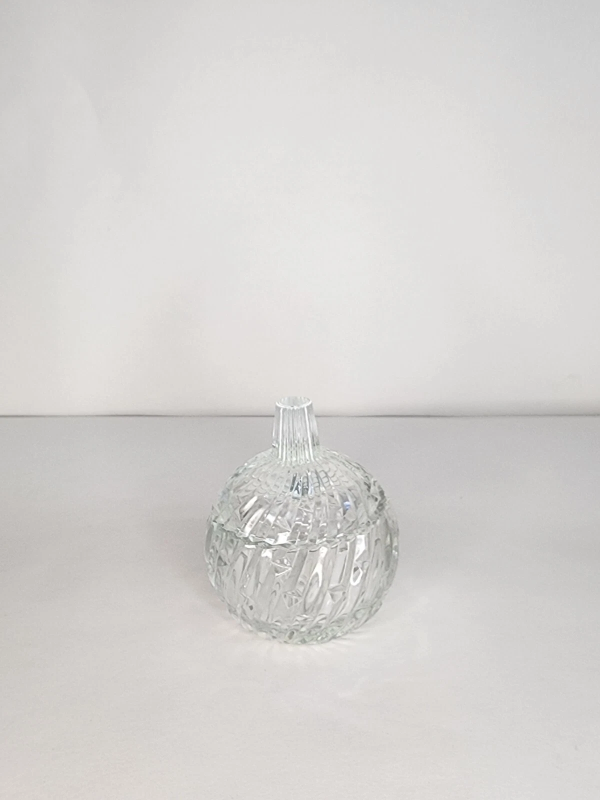 Vintage Clear Glass Diamond Faceted Lidded Round Glass Jar (France)