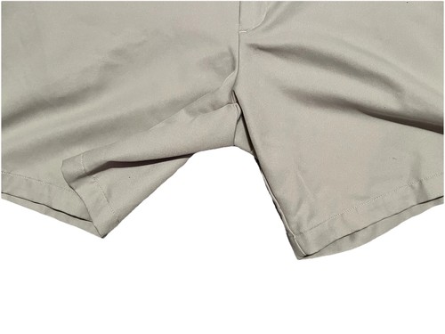 Haggar Mens Shorts Size 40 Khaki Outdoors Hiking Golf Casual - Picture 2 of 8