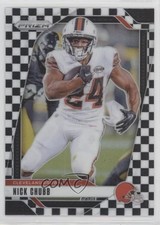 2024 Panini Prizm Black & White Checker Prizm Nick Chubb #65 1jv4