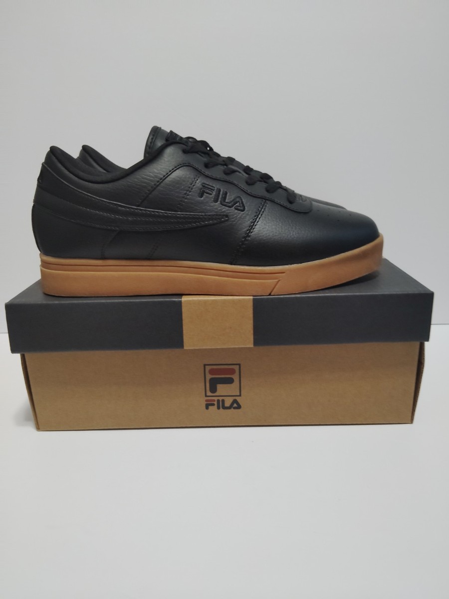 FILA VULC 13 LOW GUM SHOES SNEAKERS MENS SIZE 9 BLACK CASUAL