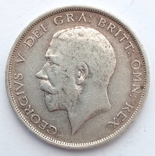 1914 GEORGE V SILVER HALF CROWN  ( .925 Silver )  British 2/6 Coin.     179