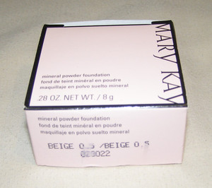 Mary Kay Mineral Powder Foundation BEIGE 0 .5 #040986 NIB Discontinued