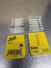 Lot Of 10 Bussmann MDL-10 Glass Fuse 10 Amp 250 Volt New Old Stock MDL10