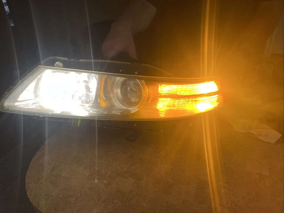 2007-2008 Acura TL Xenon HID LH Driver Headlight OEM 33151-SEP-A22 w/ Ballast - Image 3 of 4