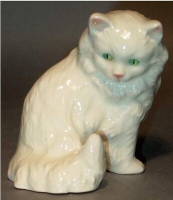 Goebel Figurine White Persian CK13 Tmk 3 - 3 inches