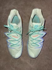 squidward kyries size 6