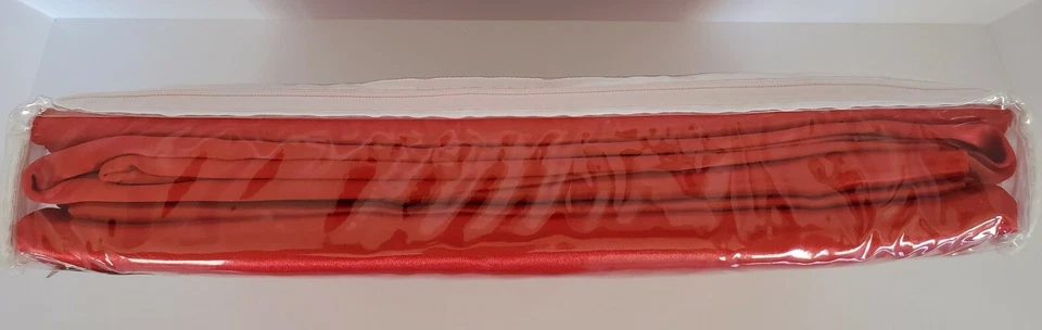 6-Piece Royal Opulence, Satin Luxory Queen Sheet Set, 230 Thread Count, Red - Image 3 of 4