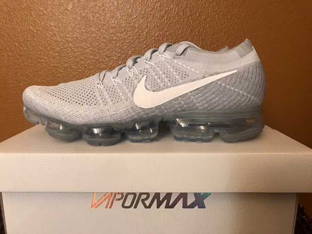 nike vapormax platinum white