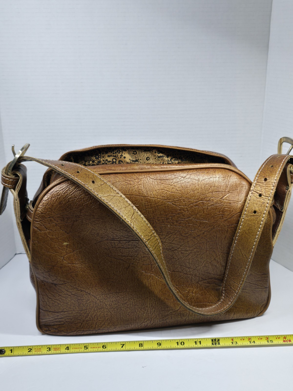 VINTAGE HARTMANN LUGGAGE LEATHER MESSENGER CARRY ON SHOULDER BAG