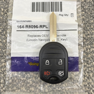 LINCOLN 2006-17 Key Fob Remote RHK - CWTWB1U793 164-R8096 -RPL SA NO LOGO