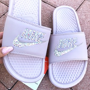 NWT Nike Womens Slides Sandals Swarovski Crystal Bling Bedazzled Blush Size 7 | eBay