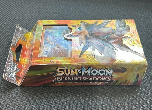 Pokemon Sole e Luna Ombre Brucianti Rock Steady Mazzo Tematico Nuovo Sigillato in Fabbrica - Foto 3 di 4