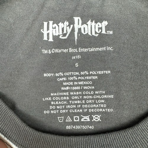 Harry Potter Caped T-Shirt Gryffindor Size Youth Small Cape Tie Shirt NWT - Picture 3 of 8