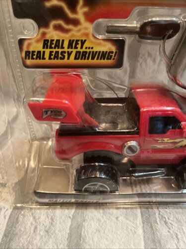 🚗 Vintage 1999 Tyco Mattel Wheels Key Start Radio Control 27mhz Red Truck ~ NEW - Picture 2 of 4