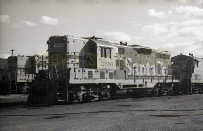 ATSF Santa Fe EMD GP7 Locomotive #2681 - Vintage Railroad Negative | eBay