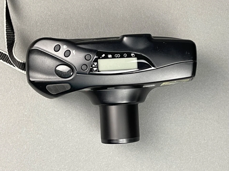 Minolta Freedom Zoom Date 9T Point and Shoot Film Camera w/ Bag & Film - Image 3 of 4