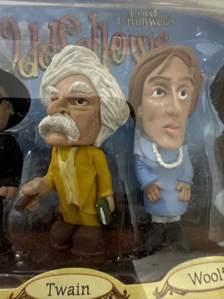 Lord Crumwells Oddfellows The Writers Collection JailBreak Toys 2007 - Caja abierta Foto 3 de 4