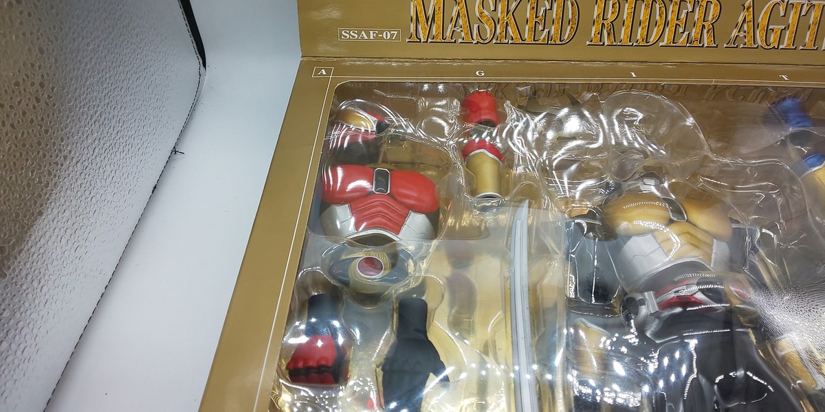 MASKED RIDER AGITO SSAF-07 フィギュア Super Suit Action Figure w/Transform Parts SSAF-07 Kamen