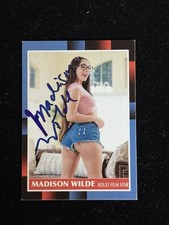 Madison Wilde Signed Custom Trading Card BAS Beckett Witness COA Autograph