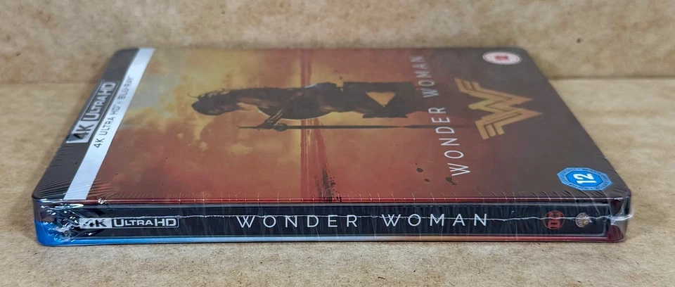 WONDER WOMAN - UK EXCLUSIVE 4K + BLU RAY STEELBOOK COLLECTION - BOTH NEW - Image 4 of 4