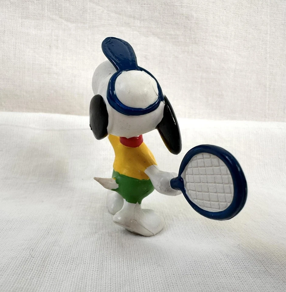 Figura de jugador de tenis vintage Snoopy Peanuts United características PVC Hong Kong Foto 4 de 4