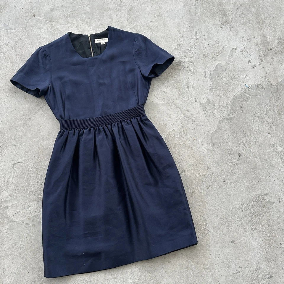Burberry London Women's Navy Blue Short Sleeve Dress - Size UK 6 / US 4 EU S - Image 2 of 4