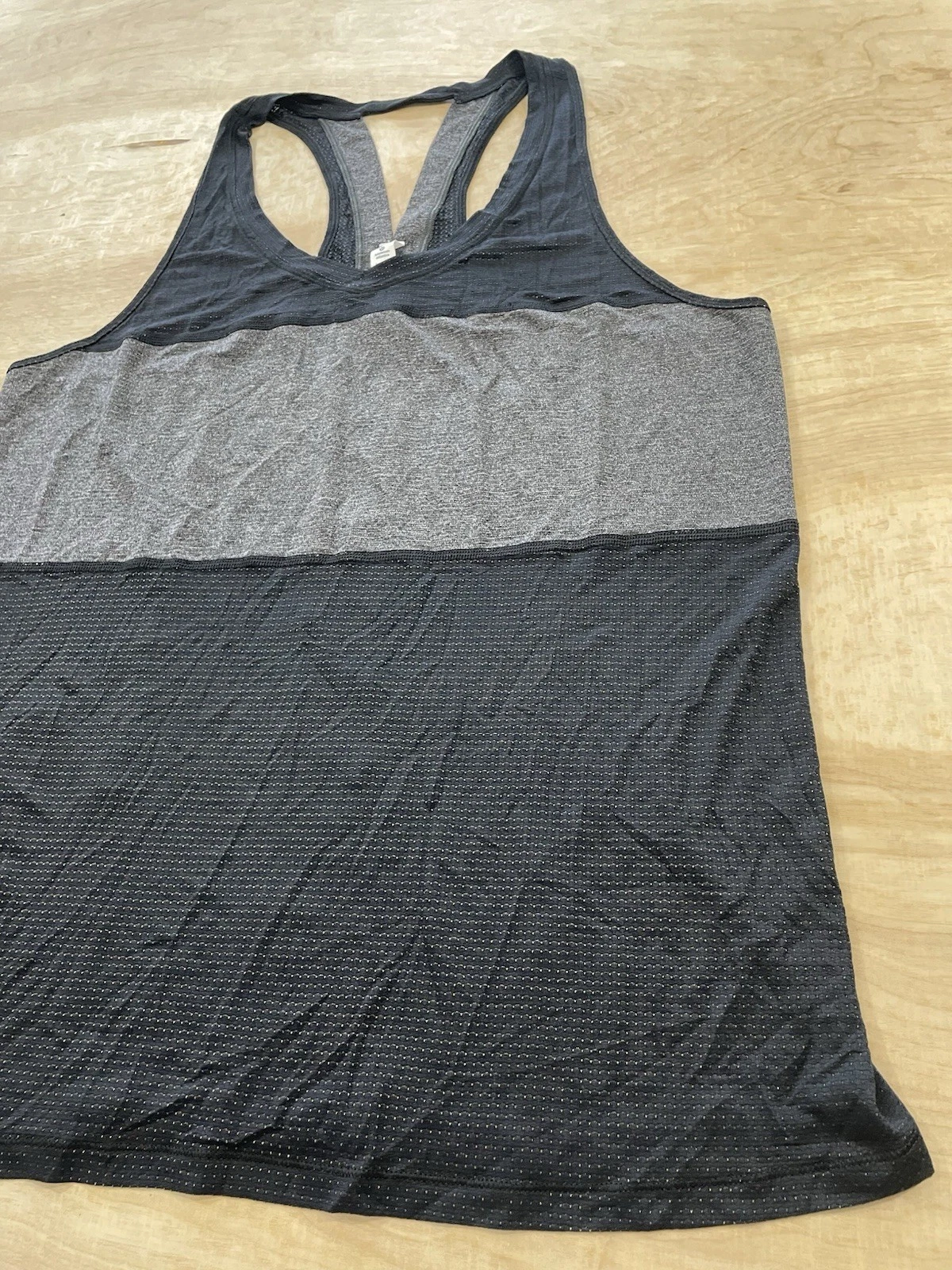 lululemon dark black tank-top