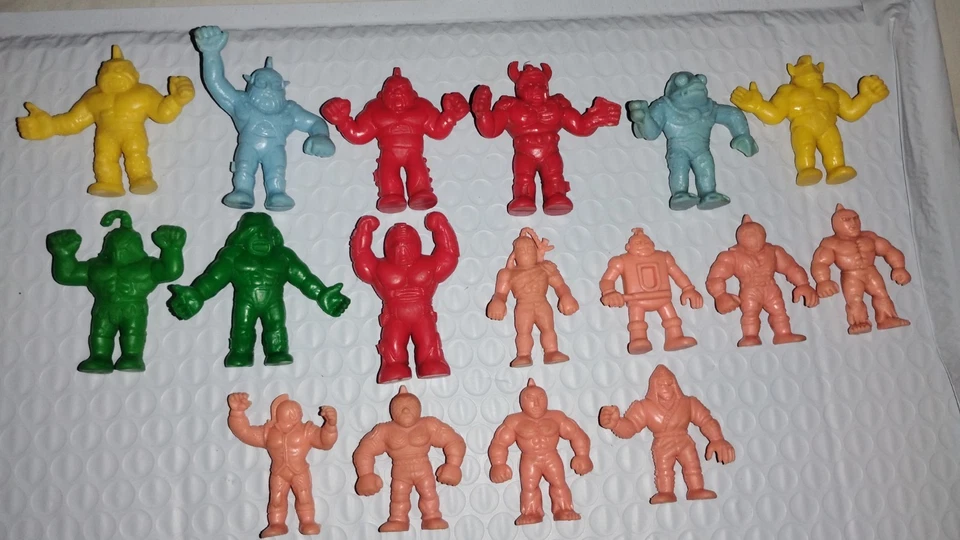 De colección 1980 M.U.S.C.L.E Muscle Men Y Figuras Selectas - Raro Lote de 17 Foto 2 de 4