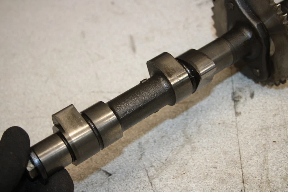 Honda CB750 1973 cuatro árbol de levas eje de levas B13-1979.AAP Foto 3 de 4