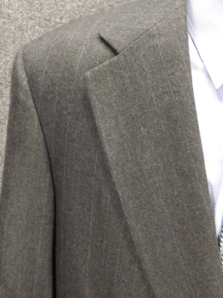 Chaps Ralph Lauren Mens 44R Gray Pinstripe Virgin Wool Suit 38x30 Pants 2 pc USA - Image 3 of 4