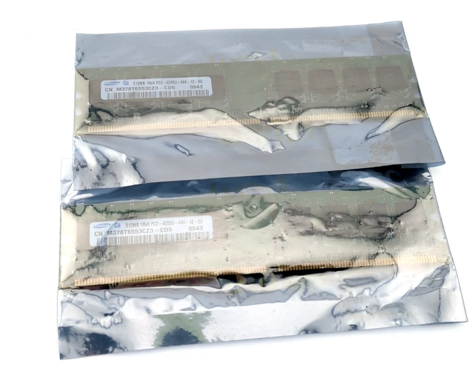 2 SAMSUNG PC2-4200U-444-12-D3 512MB DDR2 0543 Memory Sticks NEW SEALED - Image 4 of 4