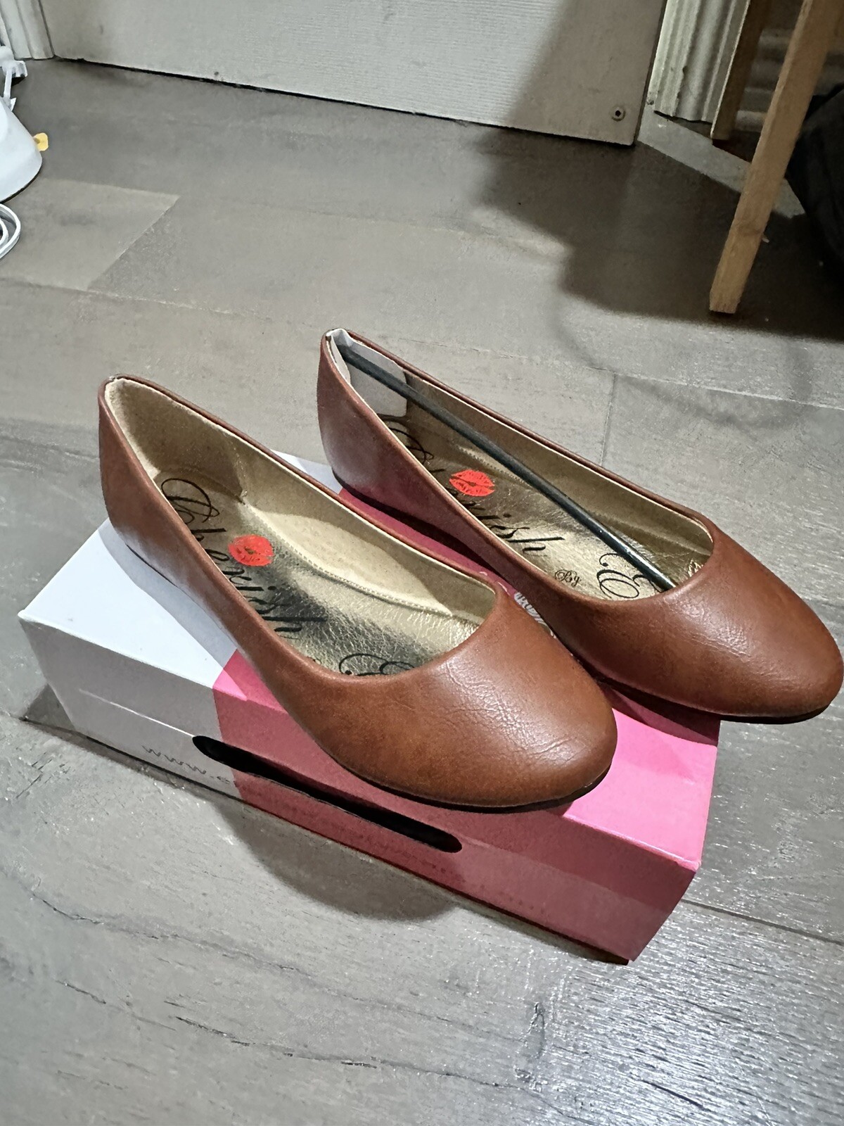 Womens Flats-image