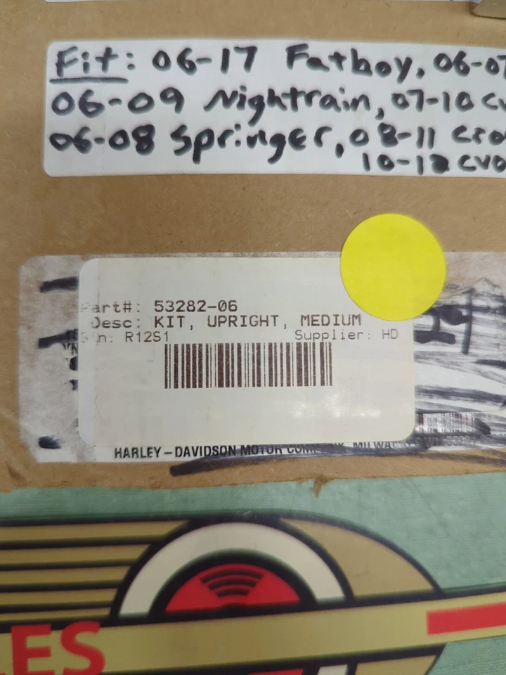 Respaldo Harley-Davidson 53282-06 compatible con Fatboy Night Train Springer 06-17 Foto 2 de 4