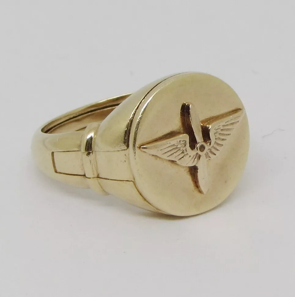 Air store ring gold