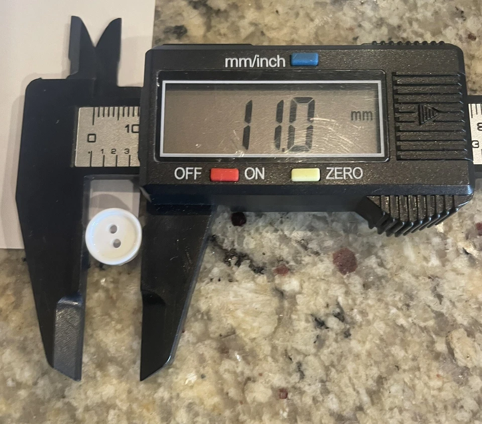 11mm X 10 Pc White Shiny Lipped Flat 2 Hole Plastic Buttons - Image 2 of 4