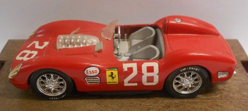 Brumm 1/43 Scale Metal Model - R156 FERRARI 250 T R S HP 300 1960 - Imagen 2 de 3