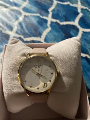 Kate Spade “D” watch Hands on: Kate Spade Scallop 2 review | TechRadar main image 4