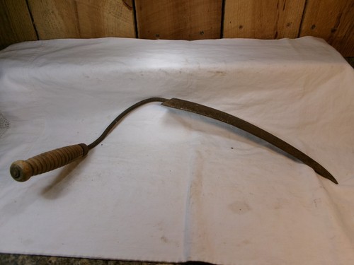 Antique Hand Sickle Scythe Farm Tool with Ribbed Wood Handle - Picture 3 of 4