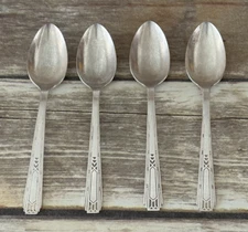 Lot 4 Oneida Community Friendship Medality Teaspoons 1932 Tudor Plate Art Deco