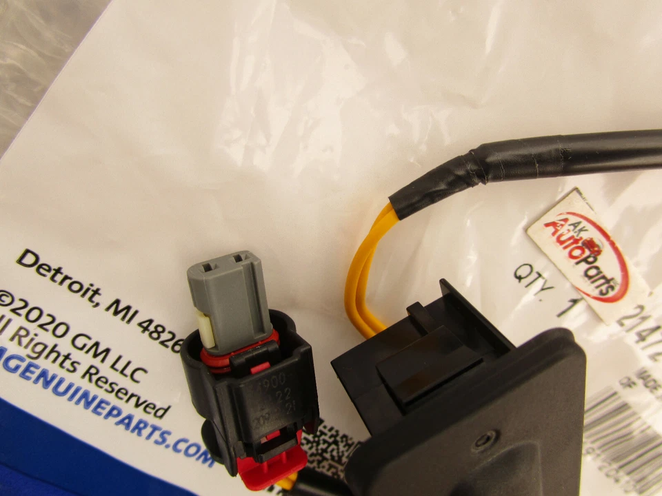 GM GMC CHEVY ACDELCO 85521472 TRUNK LID OPENER LIFTGATE RELEASE SWITCH OEM NEW - Image 2 of 3