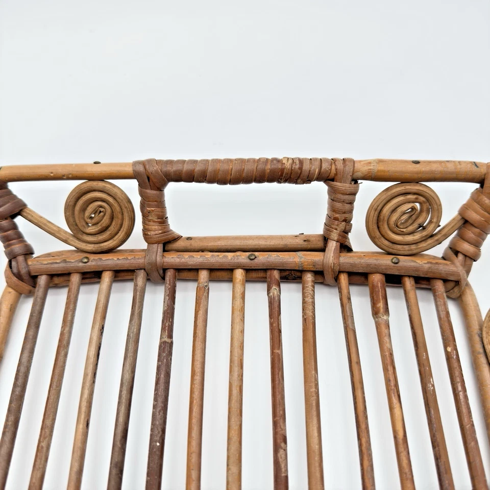 Vintage Rattan Bamboo Basket Tray 70s Retro Tiki Bar Boho 13.75" x 9.5" - Image 4 of 4