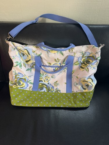 Matilda Jane Up and Away Weekender Bag. Excellent Condition Gently Used