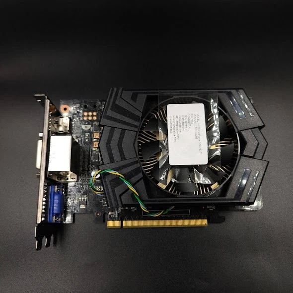Placa de vídeo Gigabyte Nvidia GTX 750 Ti 2GB GDDR5 GV-N75TOC-2GI