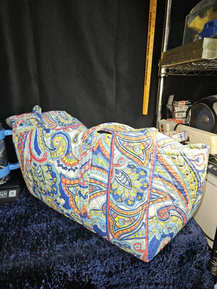 Vera Bradley Marina Paisley Pattern Grand Weekend Traveler Bag @Hg - Image 2 of 4