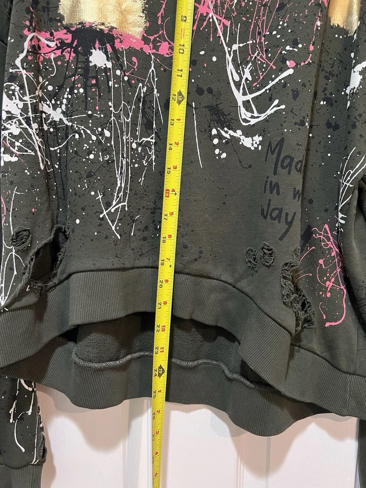 Sudadera Zara Cuello Alto Verde Envejecido Grafitti Salpicaduras Pintura Pequeña Mujer Foto 4 de 4