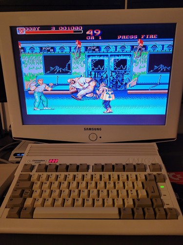 Amiga Final Fight boxed with manual - Picture 15 of 16