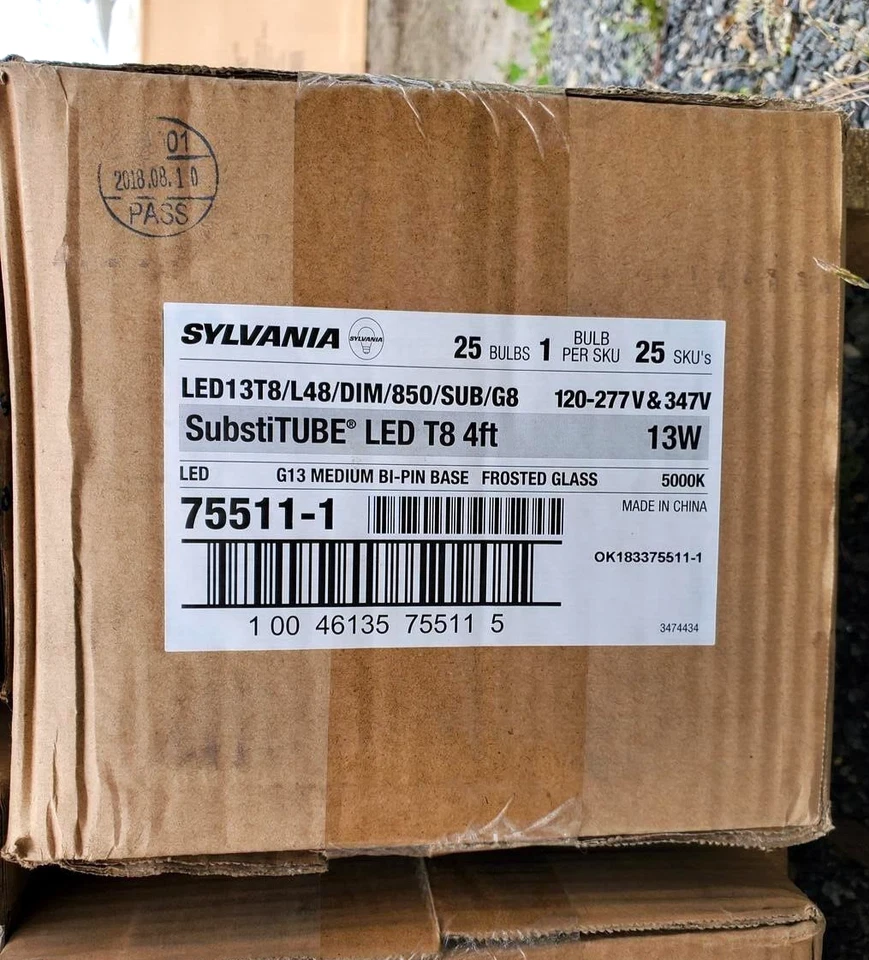 Sylvania LED T8 48 in 13W Tubular Bulb LED13T8L48DIM850SUBG8, Case of 25 - Image 2 of 2