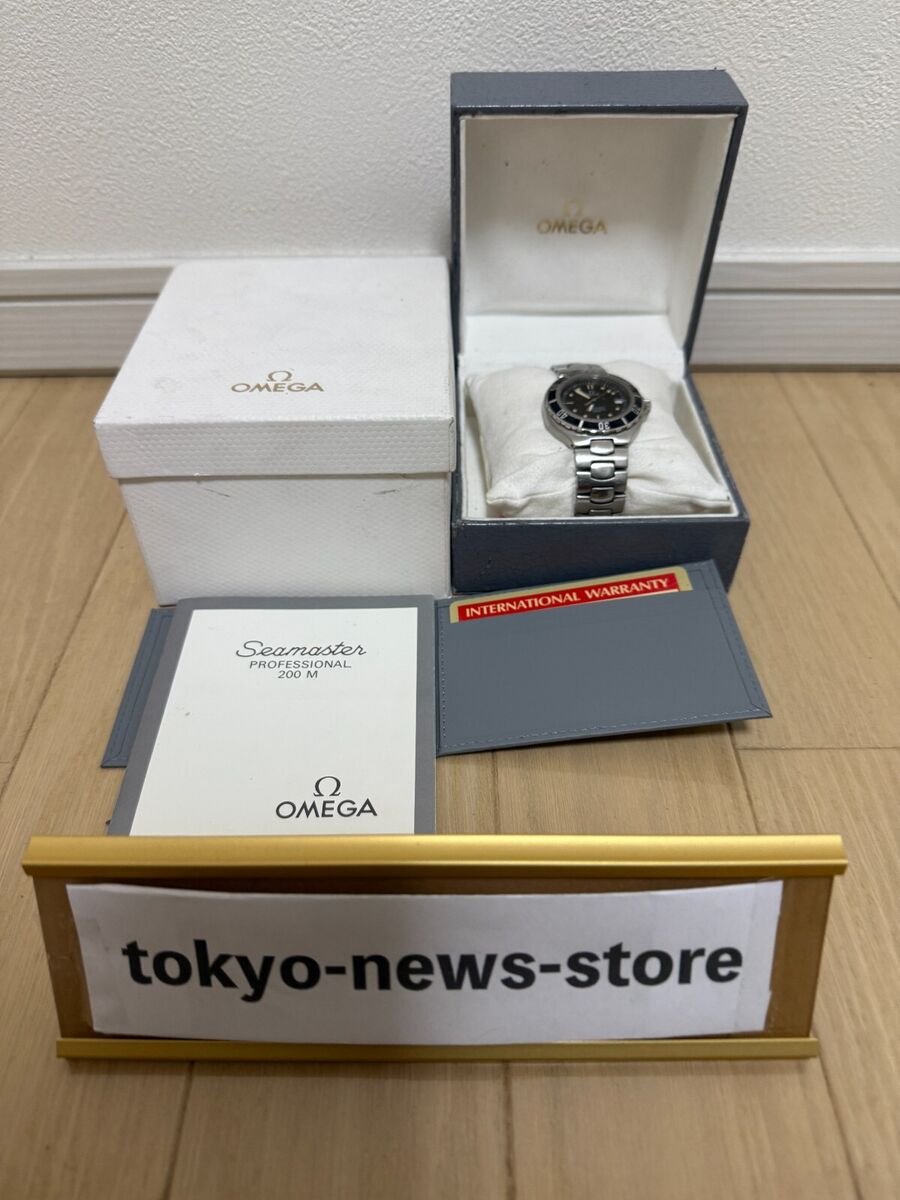 OMEGA Seamaster Professional 200m Analog Quartz Watch Men's OMEGA Seamaster Professional 200m Analog Quartz Watch Men's