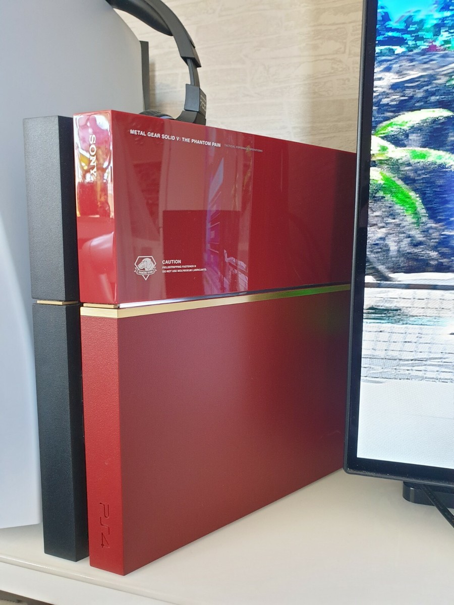 Sony Playstation 4 Konsole Limited Edition Metal Gear Solid Sony Playstation 4 Konsole Limited Edition Metal Gear Solid