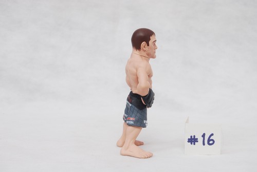 Zuffa UFC MMA Action Figure #16 - Matt Hughes - Picture 7 of 10